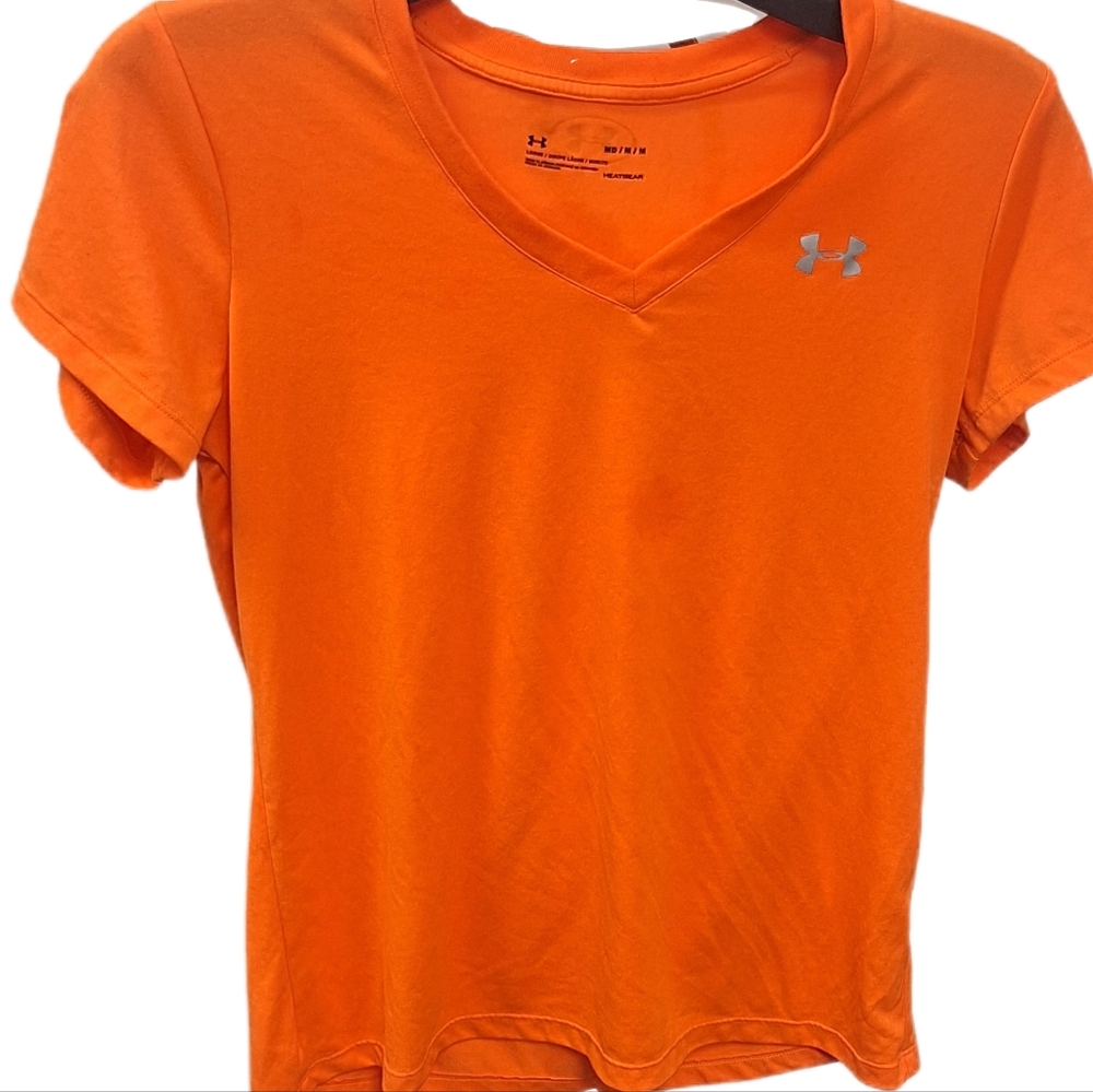 Under Armour Short Sleeve Loose Fit V-Neck T-Shirt Heat Gear Size M